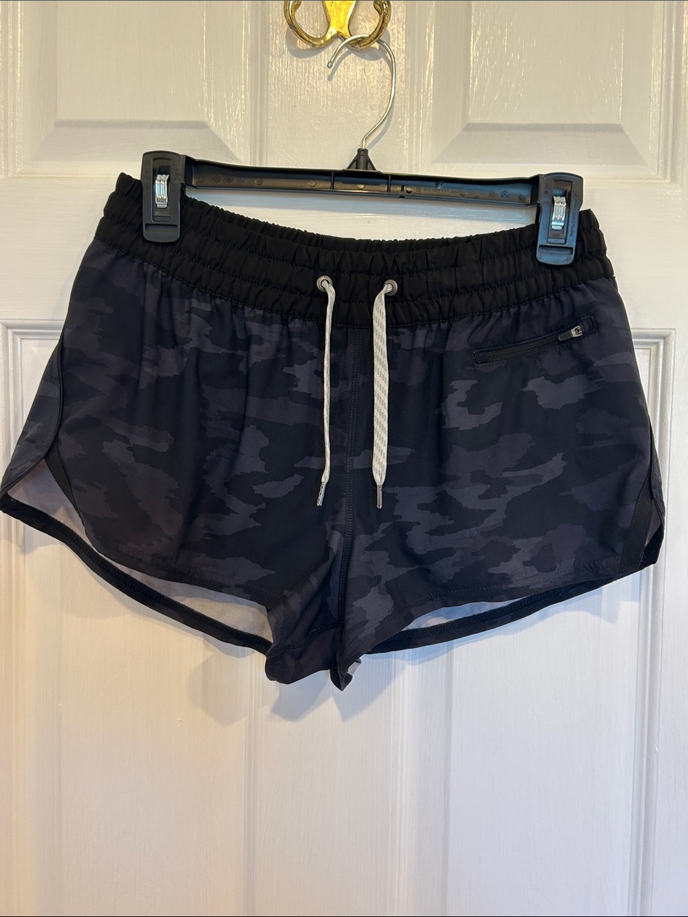 Vuori Women's Black Camo Athletic Shorts with Drawstring, Small